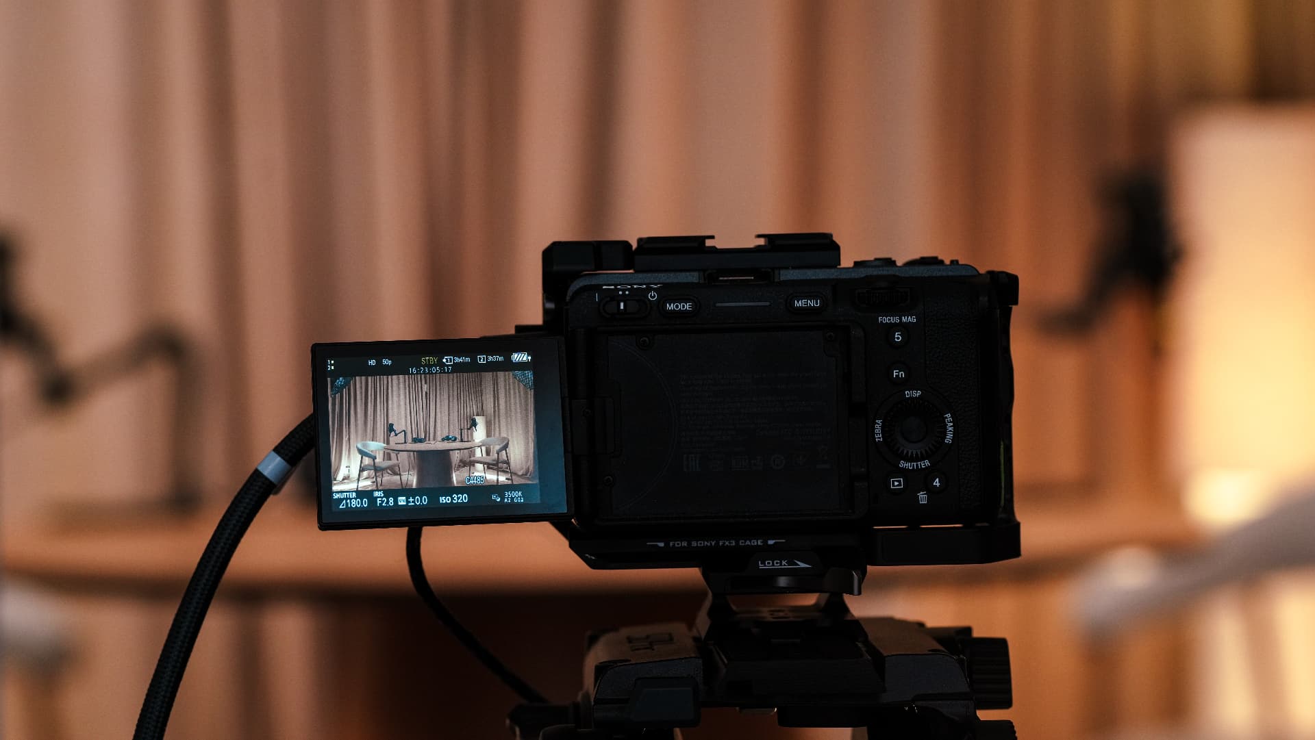 Kamera på stativ i Videoverket